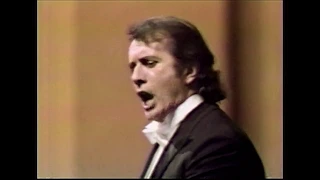 Franco Corelli - Un di all'azzurro spazio (Andrea Chenier) LIVE 1971 Tokyo concert HQ