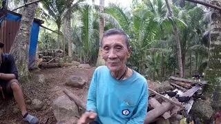 Isa pinaka matandang blessor dito sa mindanao na nagbigay medalyon kay tatay digong daw