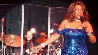 "Come See About Me" &" Back in My Arms Again" Medley- Mary Wilson LIVE
