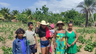 UM PASSEIO NA ROÇA COM DONA KINÔR E FAMÍLIA. VEJA AS TRADIÇÕES NORDESTINAS NO SERTÃO PERNAMBUCANO.