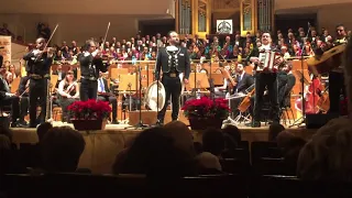 CAMARENA canta Rancheras en Madrid.