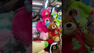 I Won With This Claw Machine Raking Hack!