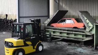 Destruidora de carro