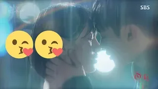 😍 Lee Jong Suk and Suzy Bae, Falling Head Over Heels - While You Were Sleeping 😍