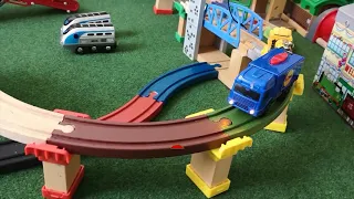 Build & Play Train, Thomas Building Block,Toys, Crane, Conveyor, Boat, Space, Wooden Train,for Kids