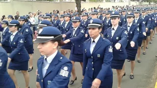 Desfile da academia da força aérea de pirassununga