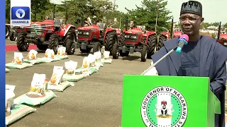 Gov Sule Distributes Agric Inputs To 10,000 Farmers, Herders In Nasarawa