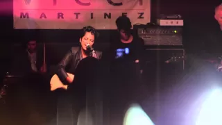 Vicci Martinez - Hold Me Darlin' (Live At The Key Club/2012)