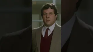 Il potere del denaro😂 Renato Pozzetto in questa scena divertente tratta da La casa stregata 🎬