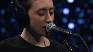 Frankie Cosmos - Cafeteria (Live on KEXP)