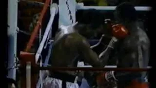 Larry Holmes -vs- Muhammad Ali 10/2/80 part 4