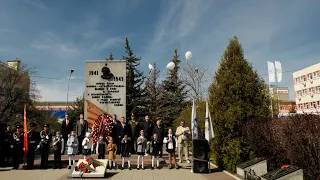 Памяти воинов-автоагрегатовцев. В сквере им. Каплунова состоялся торжественный митинг