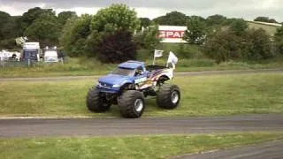 BIGFOOT MONSTER TRUCK UK 2010