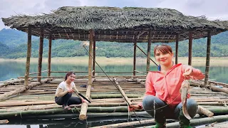 FULL VIDEO: 45 Days Girl Builds A Bamboo House Floating On The Lake. New Life and Fishing.