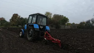 Оранка ПЛН 3-35 по дощу😱🌧️ Із такими відвалами дощ нам не страшний.Для трактор МТЗ Т-40 ЮМЗ