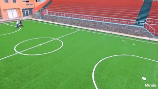 CANCHA DE FÚTBOL 5 DE PASTO SINTÉTICO