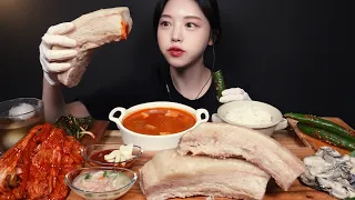 SUB)Whole pork belly meat(Suyuk) & Oysters & Kimchi Mukbang Asmr Eating Sounds