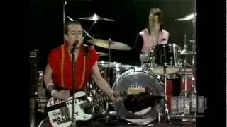 The Clash - London Calling/ Train In The Vain (Live On Fridays)