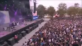 WARPAINT - ELEPHANTS (ROCK EN SEINE 2014)