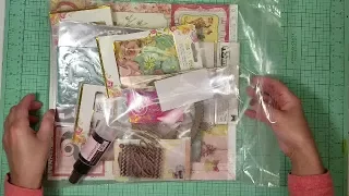 Unboxing Video Scrapbooking kit- My Creative Scrapbook LE kit December 2017