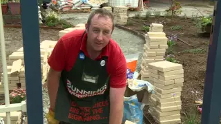 How To Pave A Pathway - DIY At Bunnings