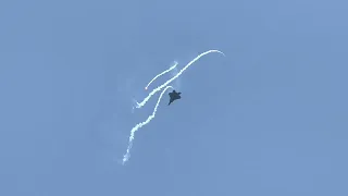 U.S. Air Force F-22 Raptor Demo Team with flares | 2023 Fort Lauderdale Beach Airshow