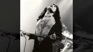 Queen - Bohemian Rhapsody (Live in Hammersmith Odeon 1975) Instrumental Edit
