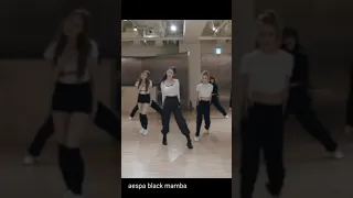 did anybody noticed Aespa iconic 'Black mamba' moves were similar to Itzy ..no hate #itzy #aespa