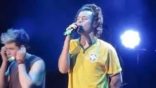 You and I - One Direction (Live in Rio de Janeiro) HD