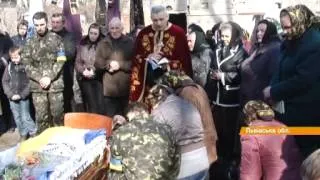 На Львовщине похоронили 28-летнюю героиню Небесной сотни