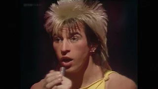 Kajagoogoo - Too Shy (TOTP 1983)