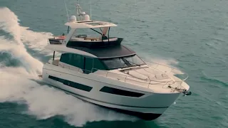 PRESTIGE YACHT 690 Flybridge