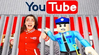 SCAPPA DALLA PRIGIONE DI YOUTUBE!!!!ESCAPE ROOM YOUTUBE ROBLOX!!!