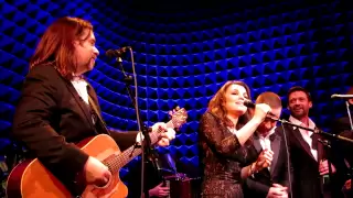 Fairytale Of New York, Russell Crowe &  Alan Doyle NYC Indoor Garden Party 3 Finale, Joe's Pub