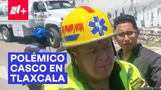 Titular de Protección Civil de Tlaxcala causa polémica por usar casco con una bailarina exótica - N+