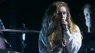 Miley Cyrus Passionately Sings 'Say Hello 2 Heaven' for Chris Cornell Tribute