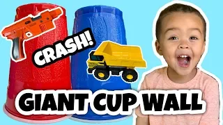 Building Plastic Cup Wall | Pyramid Cup Wall