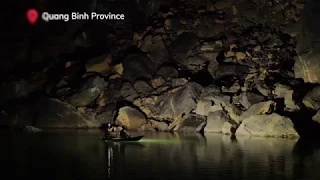 VNN-VietNamNews|| UK cave experts explore underground river in Son Doong