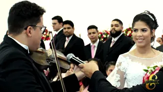 Noivo toca violino para a noiva - a thousand years - Elegance Musical