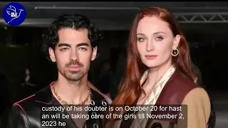 Joe Jonas on solo daddy duty while Sophie Turner films abroad