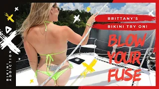 Blow Your Fuse...and Brittany's Bikini Try On - Lazy Gecko Sailing VLOG 185