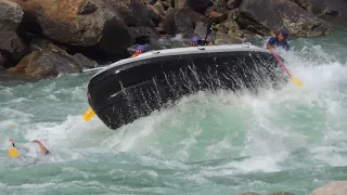 Rishikesh river rafting boat flip accident full original video and rescue work successful