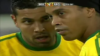 Ronaldinho vs Argentina (17/11/2010)