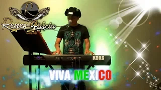 Tecladista de Chicago Reyes Garcia tocando temas norteños, para contrataciones 773 603 7067