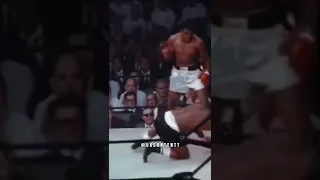 Muhammad Ali vs Sonny Liston!🐐