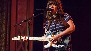 Courtney Barnett - Don't Apply Compression Gently (Live on KEXP)