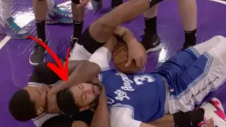 Rudy Gay Jokingly Put Anthony Davis into a Headlock #Spurs #Lakers