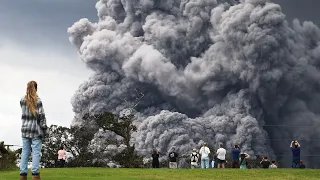 Kilauea volcano alert level raised in Hawaii