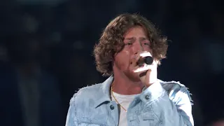 Bailey Zimmerman - Rock and A Hard Place (Live at the 58th ACM Awards)