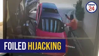 WATCH: Durban driver outmanoeuvres armed hijackers